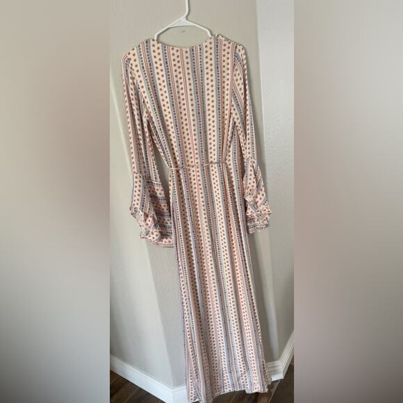 The Jetset Diaries Wild Child Long Flutter Sleeve Wrap Maxi Dress Size XS New - Picture 8 of 11